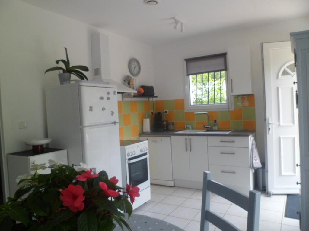 Maisonnette Entre Foret Et Occean Holiday home *